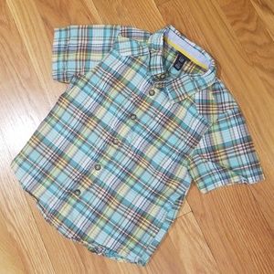 GAP Shirts & Tops - GAP Short-Sleeve Button-up, boys sz 4T GAP Shirts & Tops - GAP Short-Sleeve Button-up, boys sz 4T